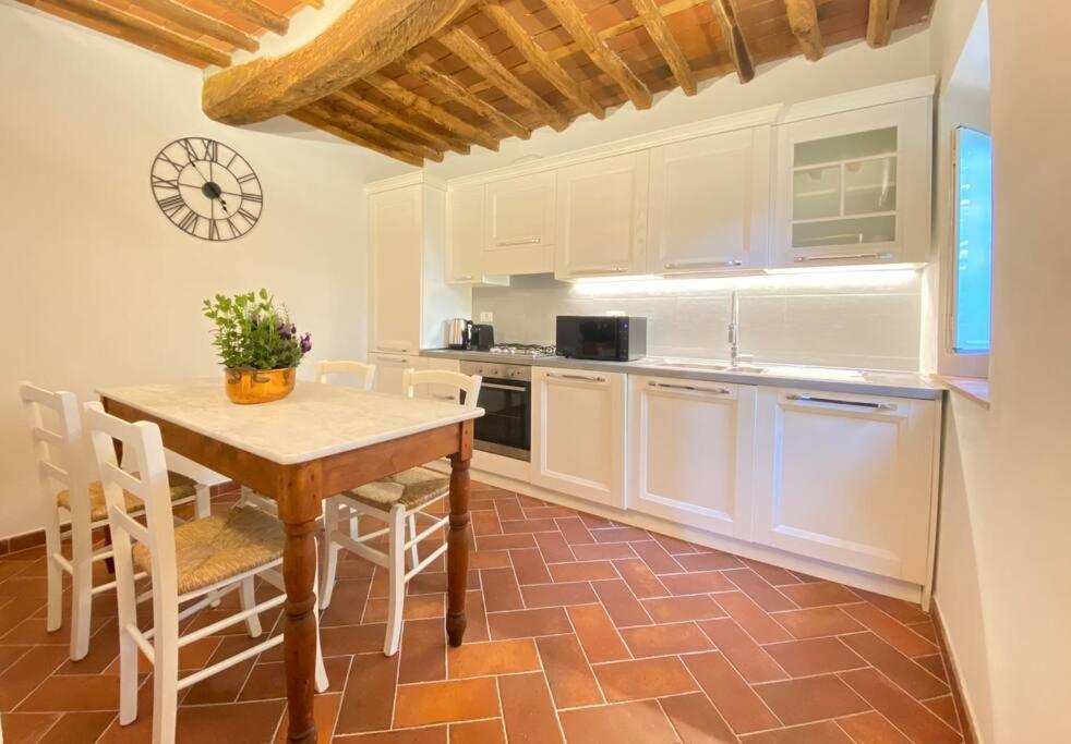Vila Relax&Business Wi-Fi, Tv Hd, Parcheggio Gratuito Capannori Exteriér fotografie