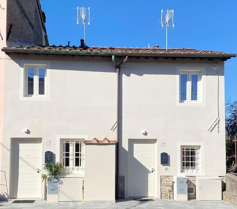 Vila Relax&Business Wi-Fi, Tv Hd, Parcheggio Gratuito Capannori Exteriér fotografie